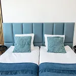 Sapphire Hotel