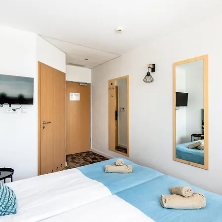 Hotel Sapphire *