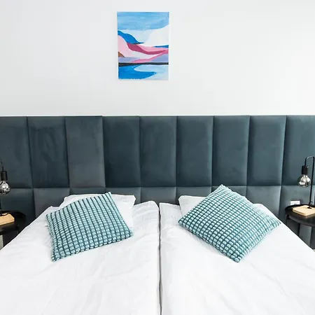 Sapphire Hotel