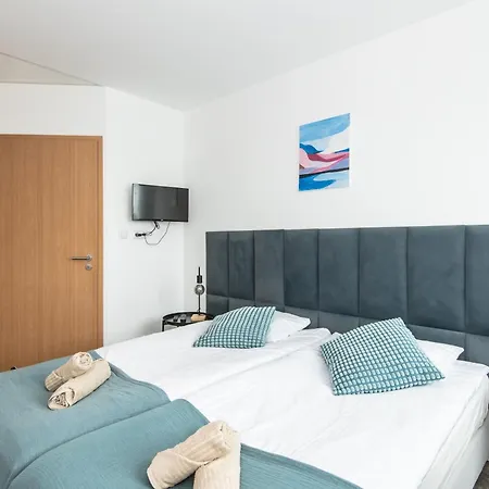Hotel Sapphire