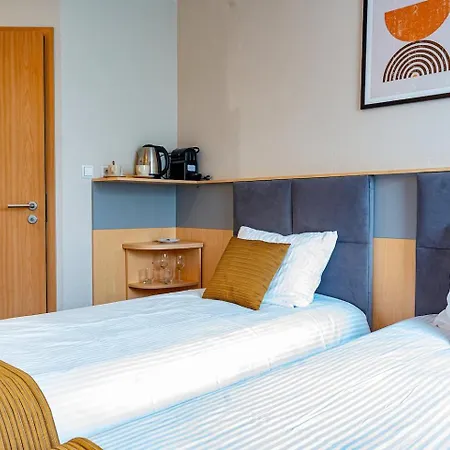 Hotel Sapphire *